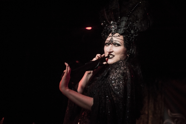 apothecary-cabaret-6th-july-2016-192CD6D92EF-83BA-3B68-086C-5C1F997B59B0.jpg